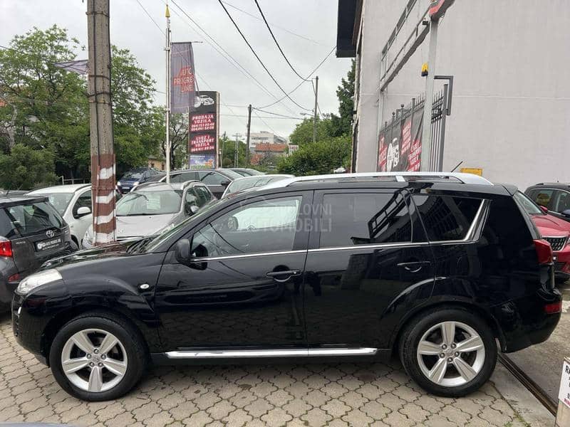 Peugeot 4007 2.2HDI/4x4/7SED