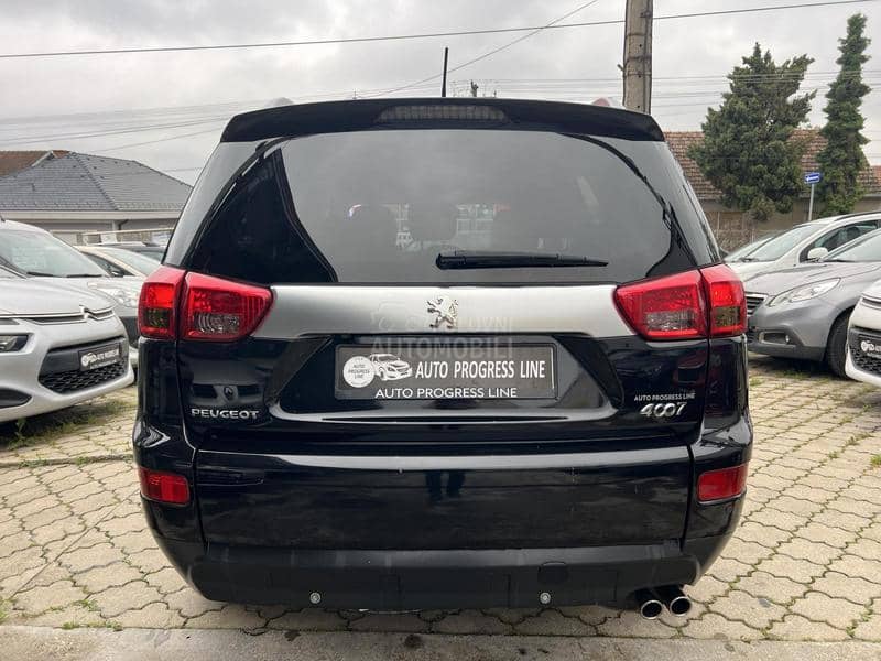 Peugeot 4007 2.2HDI/4x4/7SED