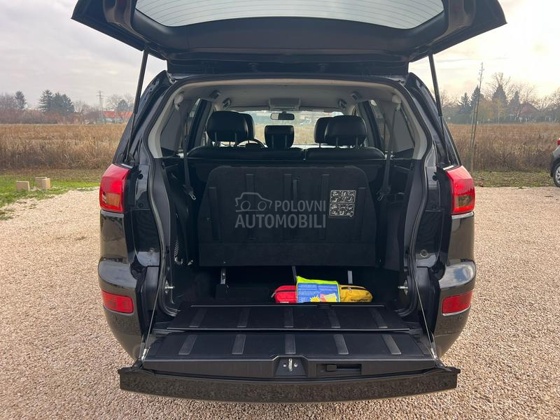 Peugeot 4007 2.2HDI/4x4/7SED