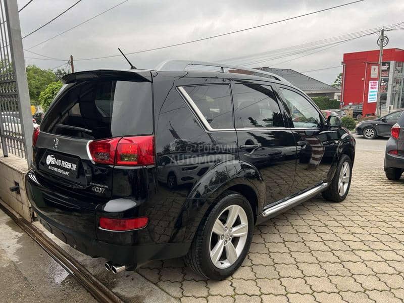 Peugeot 4007 2.2HDI/4x4/7SED
