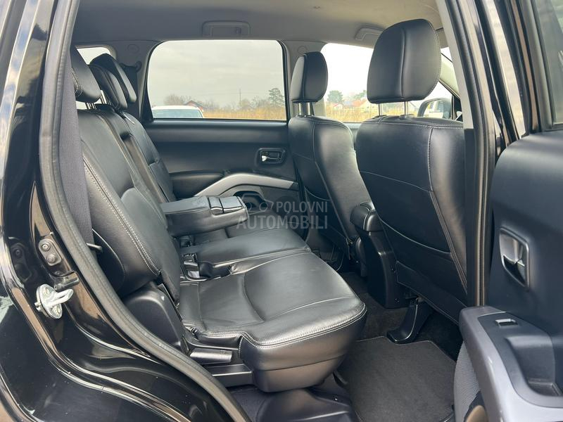 Peugeot 4007 2.2HDI/4x4/7SED