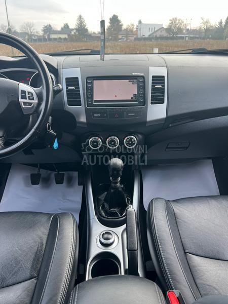 Peugeot 4007 2.2HDI/4x4/7SED