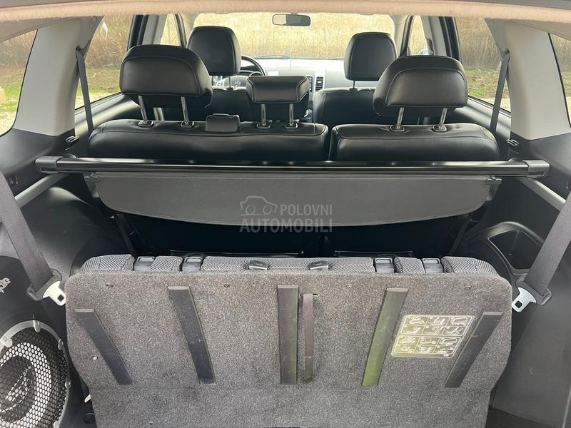 Peugeot 4007 2.2HDI/4x4/7SED