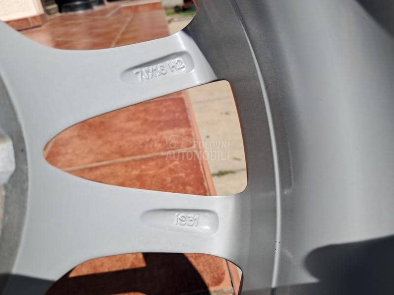 Aluminijumske felne BMW E90 F30 E88 16" 5 x 120
