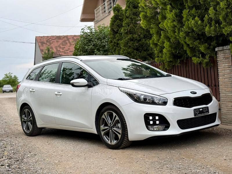 Kia cee`d sw GT/1.0T-gdi/CH
