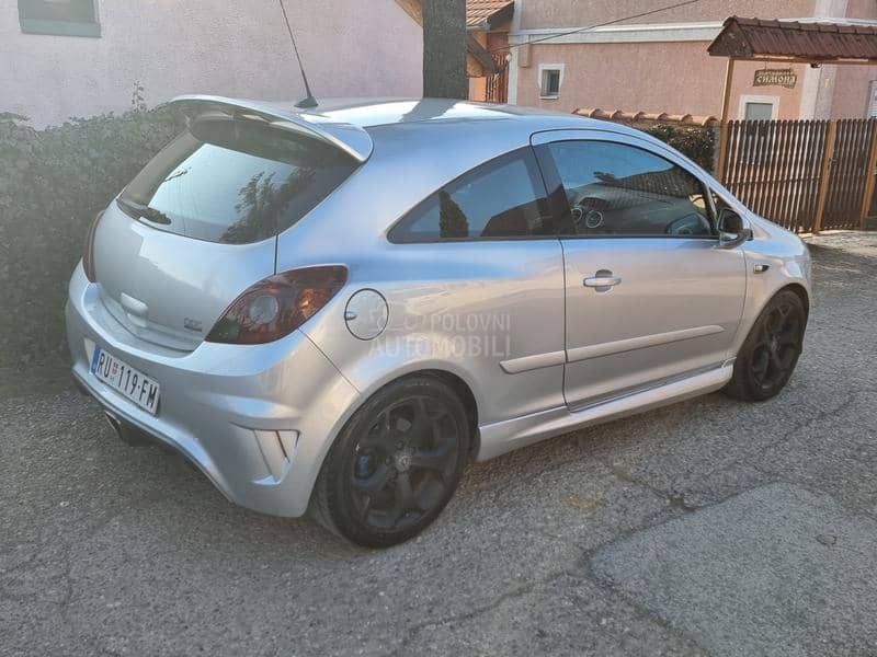 Opel Corsa D OPC