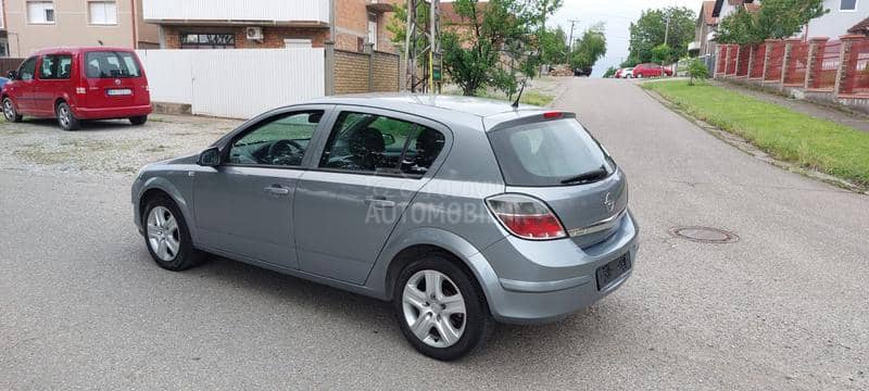Opel Astra H 1.7CDTI