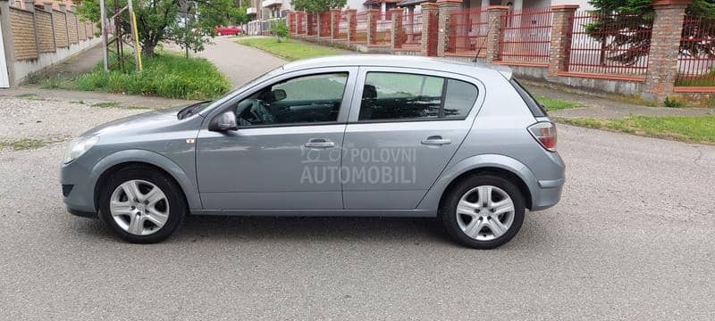 Opel Astra H 1.7CDTI