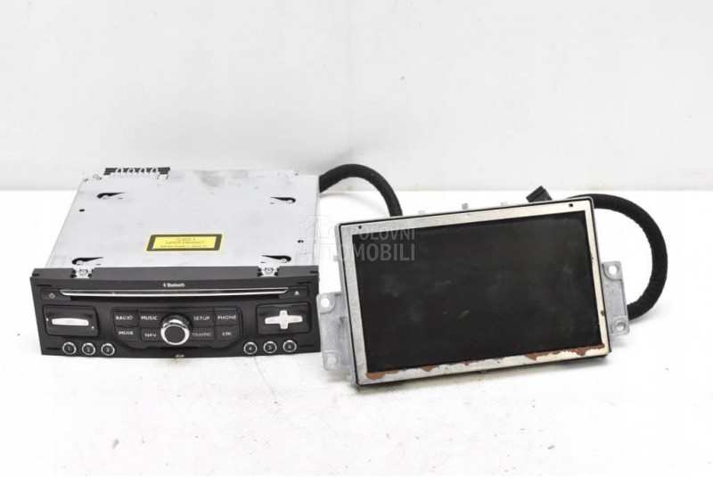 Radio / CD / DVD plejeri