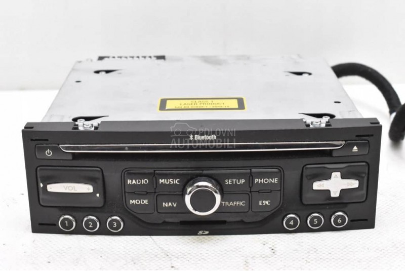 Radio / CD / DVD plejeri