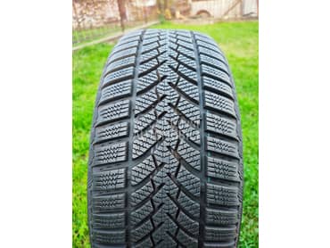 Semperit 195/50 R15 Zimska