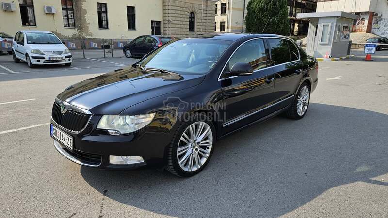 Škoda Superb VR6