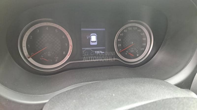 Hyundai i10 1.0