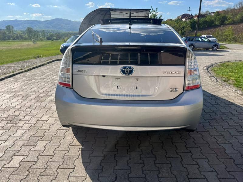 Toyota Prius 1.8 Hybrid CH