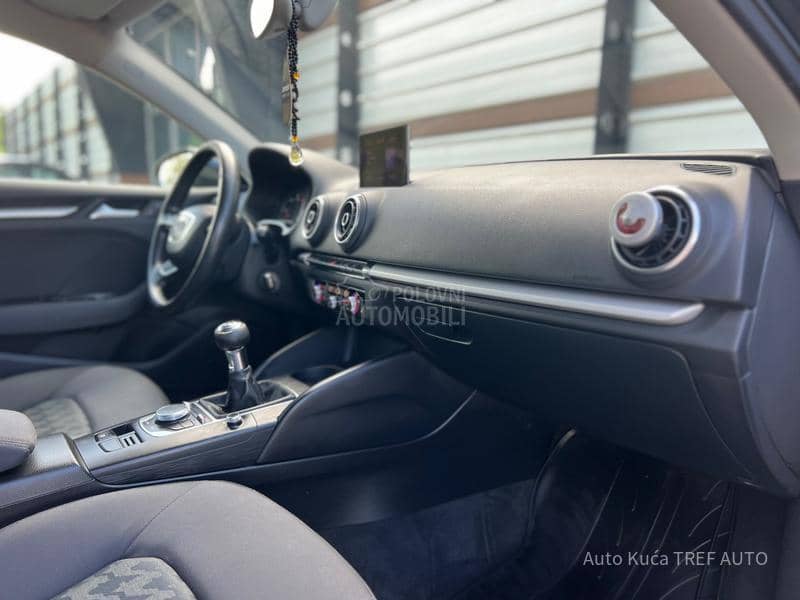 Audi A3 1.6TDI/AMBITION/