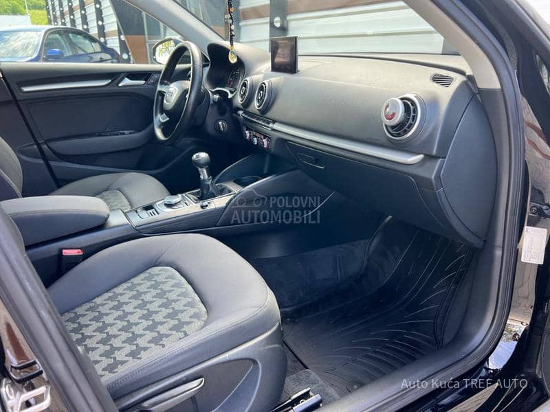 Audi A3 1.6TDI/AMBITION/