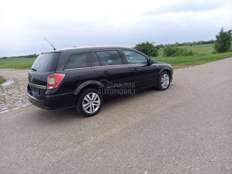 Opel Astra H 1.7 cdti
