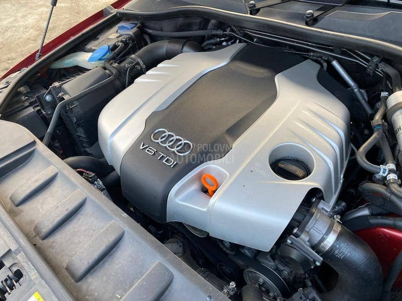Audi Q7 3.0TDI 2xS line/Pano