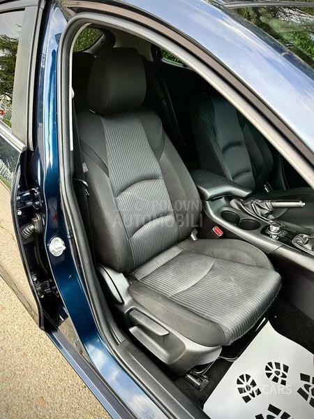 Mazda 3 SKYACTIV CH