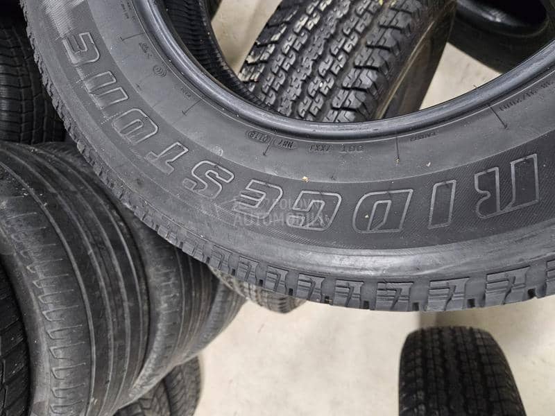 Bridgestone 255/70 R18 Zimska
