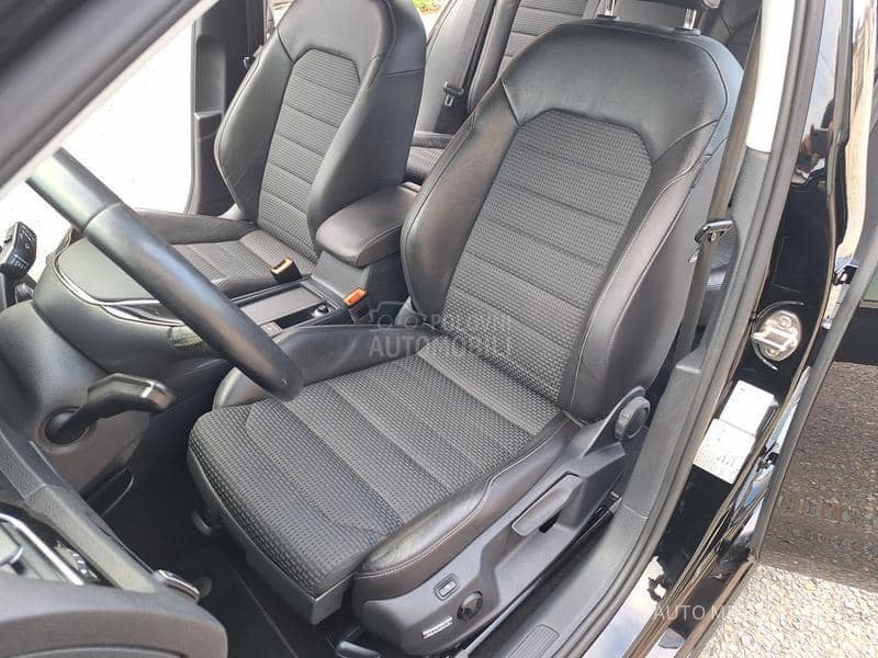 Volkswagen Golf 7 1.6 TDI DSG HIGHLINE