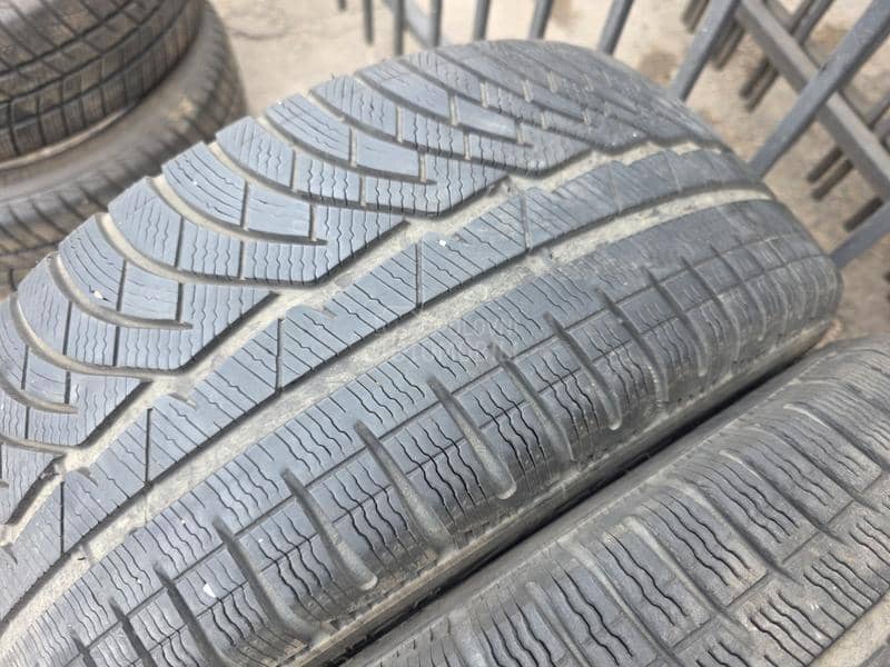 Michelin 235/45 R18 Sve sezone