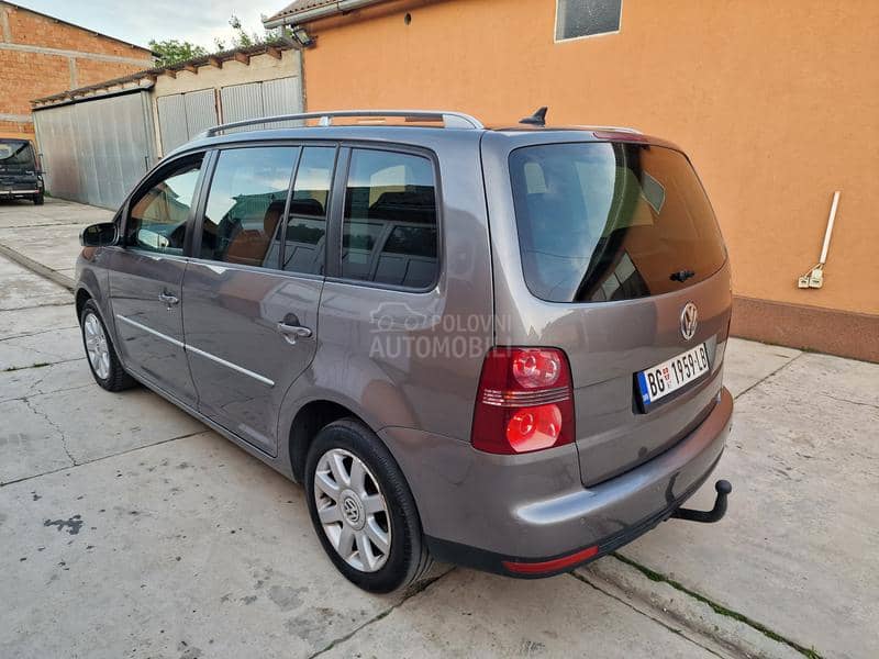 Volkswagen Touran DSG 7SEDIŠTA