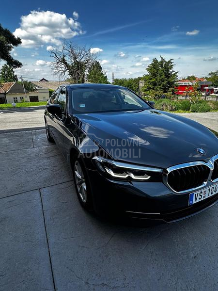 BMW 518 MHEV