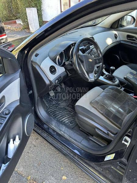 Chevrolet Cruze 1.6