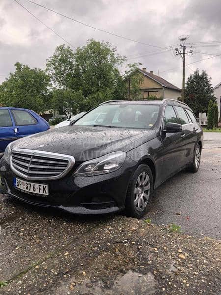 Mercedes Benz E 200 
