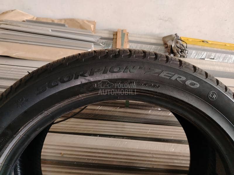 Pirelli 285/45 R22 Sve sezone