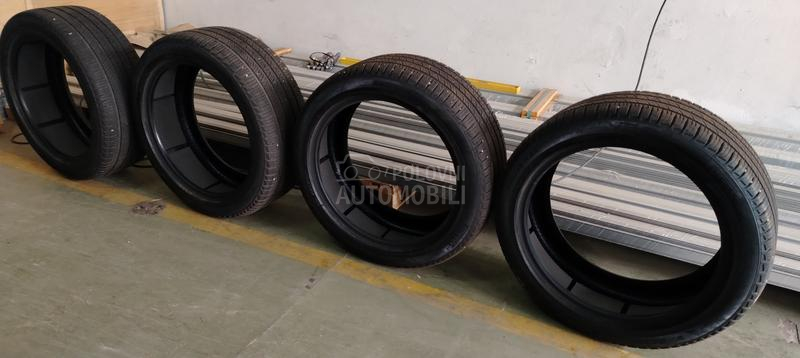 Pirelli 285/45 R22 Sve sezone