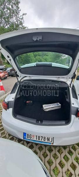 Opel Astra K ELEG. 1.2 110HP MT6
