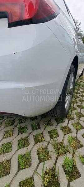 Opel Astra K ELEG. 1.2 110HP MT6
