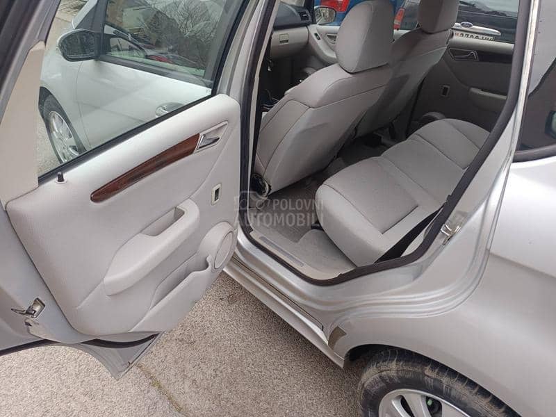 Mercedes Benz A 180 