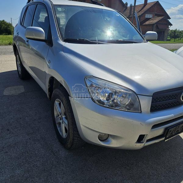 Toyota RAV 4 2.2 d 4x4
