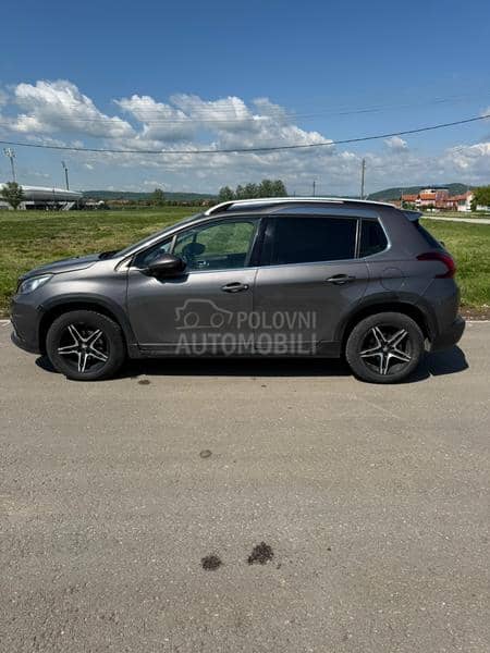 Peugeot 2008 RESTYLE ALLURE