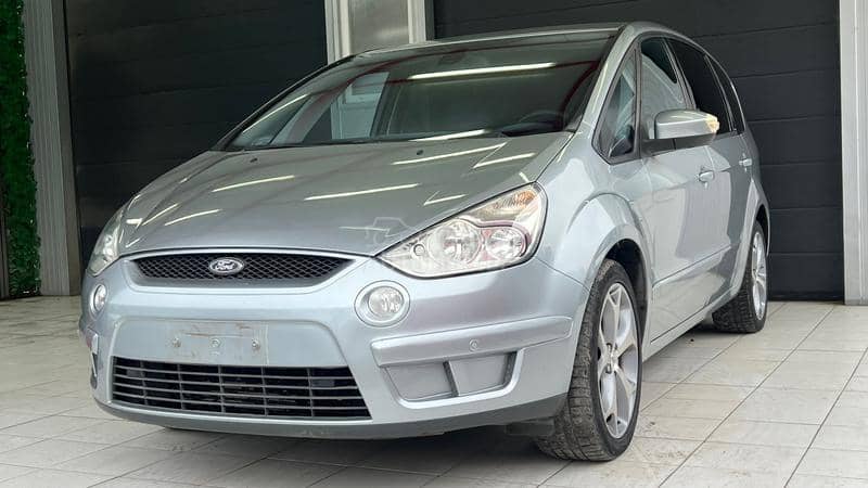 Ford S-Max 