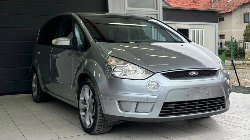 Ford S-Max 