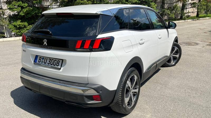 Peugeot 3008 1.6 HDI ALLURE