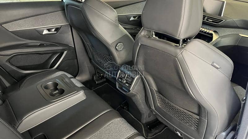 Peugeot 3008 1.6 HDI ALLURE