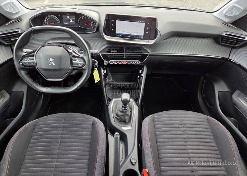 Peugeot 208 1.2 B
