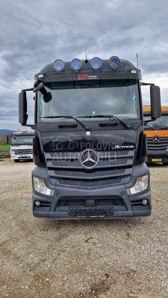 Mercedes Benz Actros 1842
