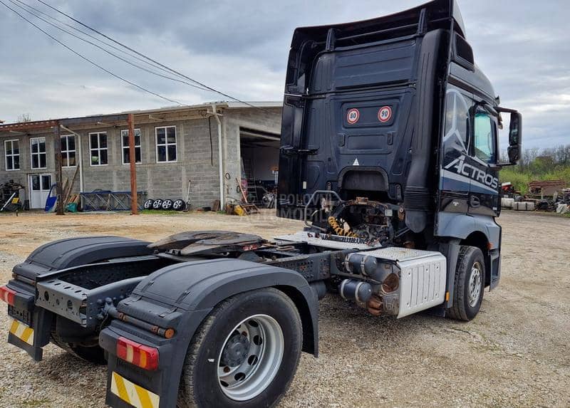 Mercedes Benz Actros 1842