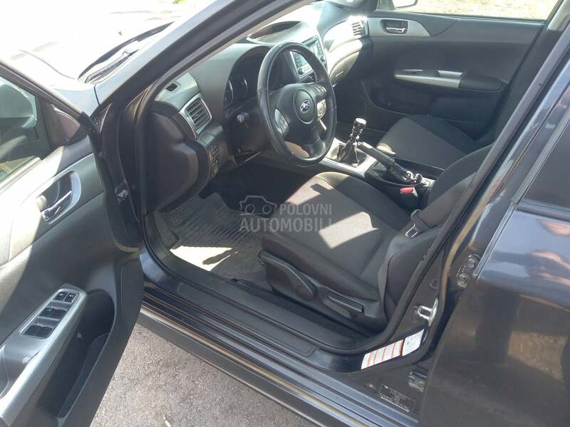 Subaru Impreza awd