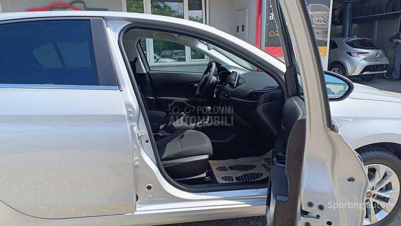 Fiat Tipo 1.4 16V LOUNGE