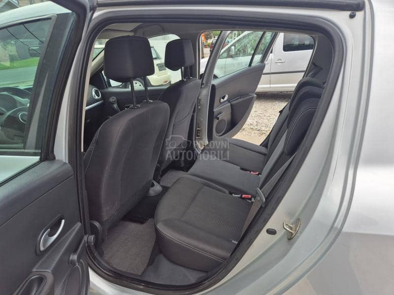 Renault Clio 1.2 b