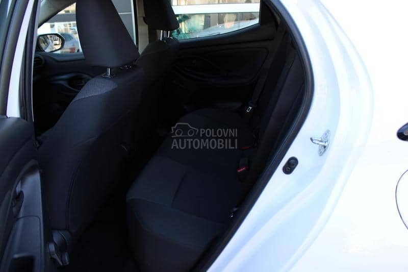Toyota Yaris 1.0