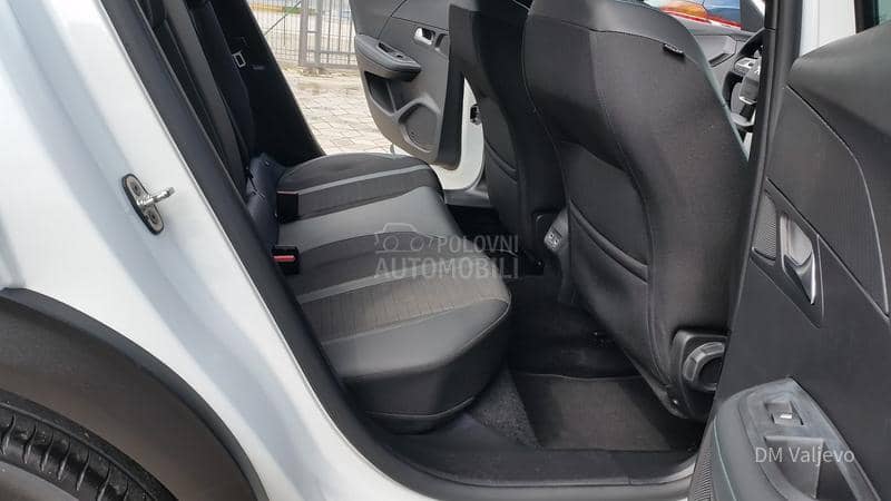 Peugeot 2008 ALLURE/RESTY/AUT/N0V