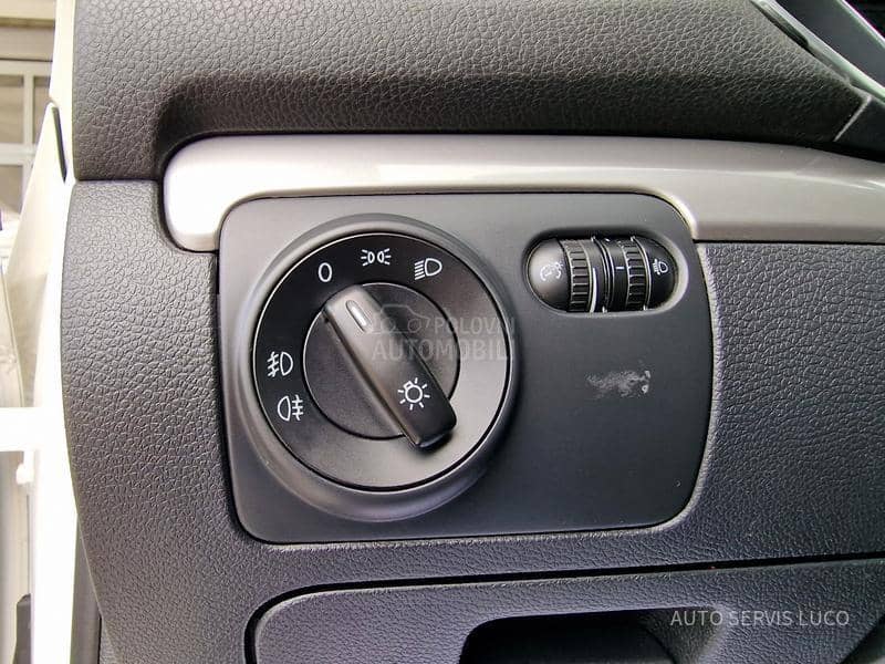 Volkswagen Golf 6 1.6 ga s at est ser